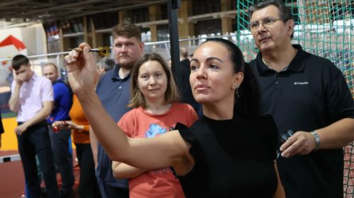 Завершают весенний сезон ярким спортивным аккордом.