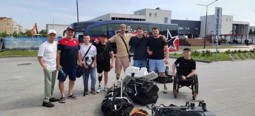 Тюменские хоккеисты вступают в борьбу за награды!